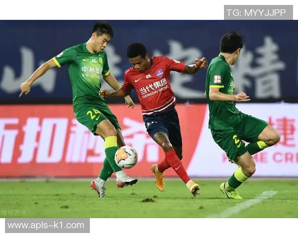 足球俱乐部薪资结构分析及其对球队表现的影响研究